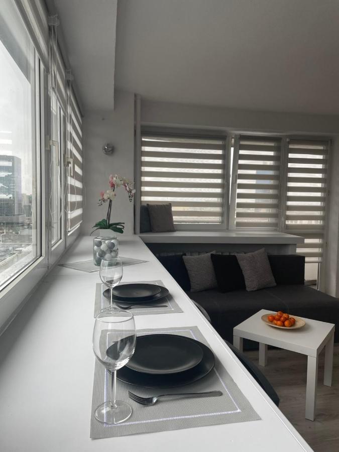 Apartamenty W Centrum Warszawy Varsovia Exterior foto